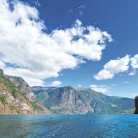 Zonnige Fjord
